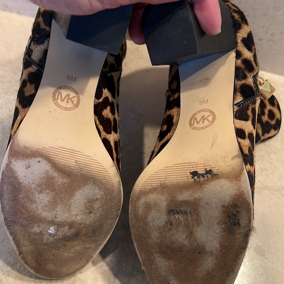 Michael Kors Leopard Booties size 9 - Picture 5 of 5